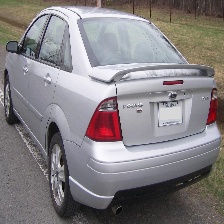 Ford_Focus_Sedan_2007