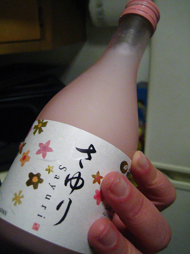 sake_saki_rice_beer_0.9999701.JPEG