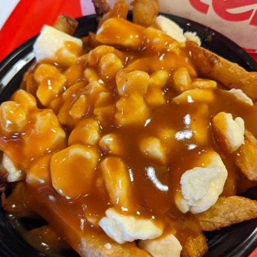 <poutine-qc> 8