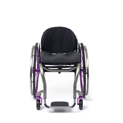 <wheelchair> 3