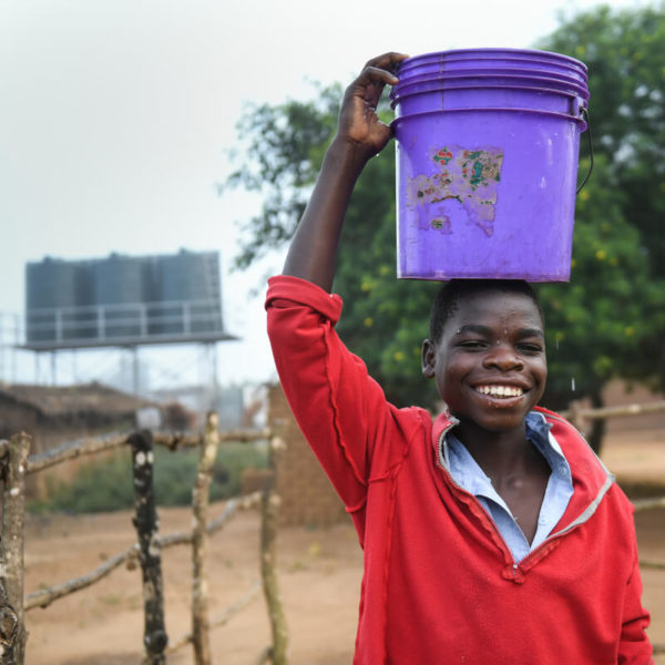 RS195853_20220524_Malawi_FCDO_TC_DSC_9708-scr-1-600x600.jpg