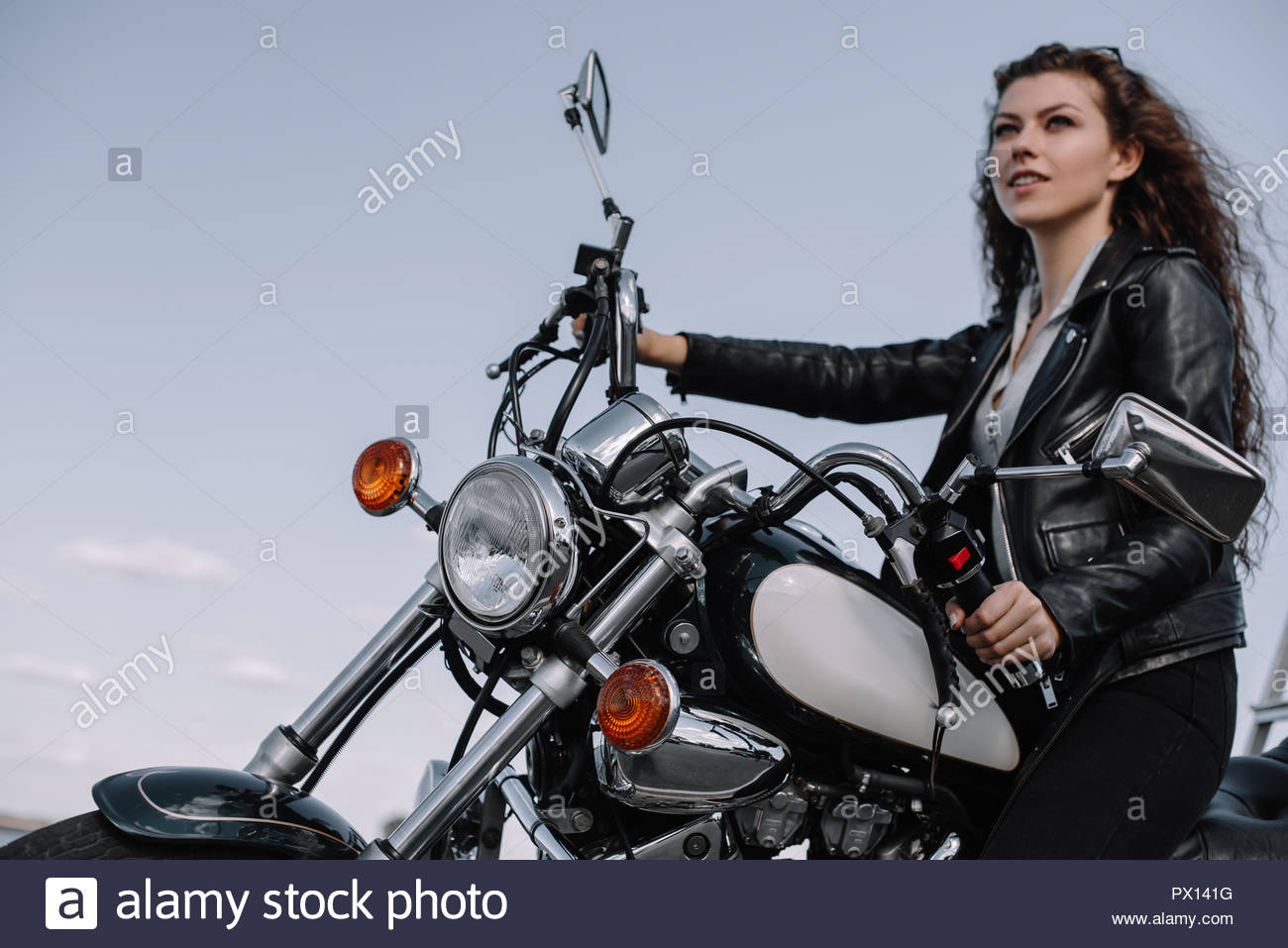 female_biker_3.jpg