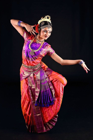 bharatanatyam.jpg